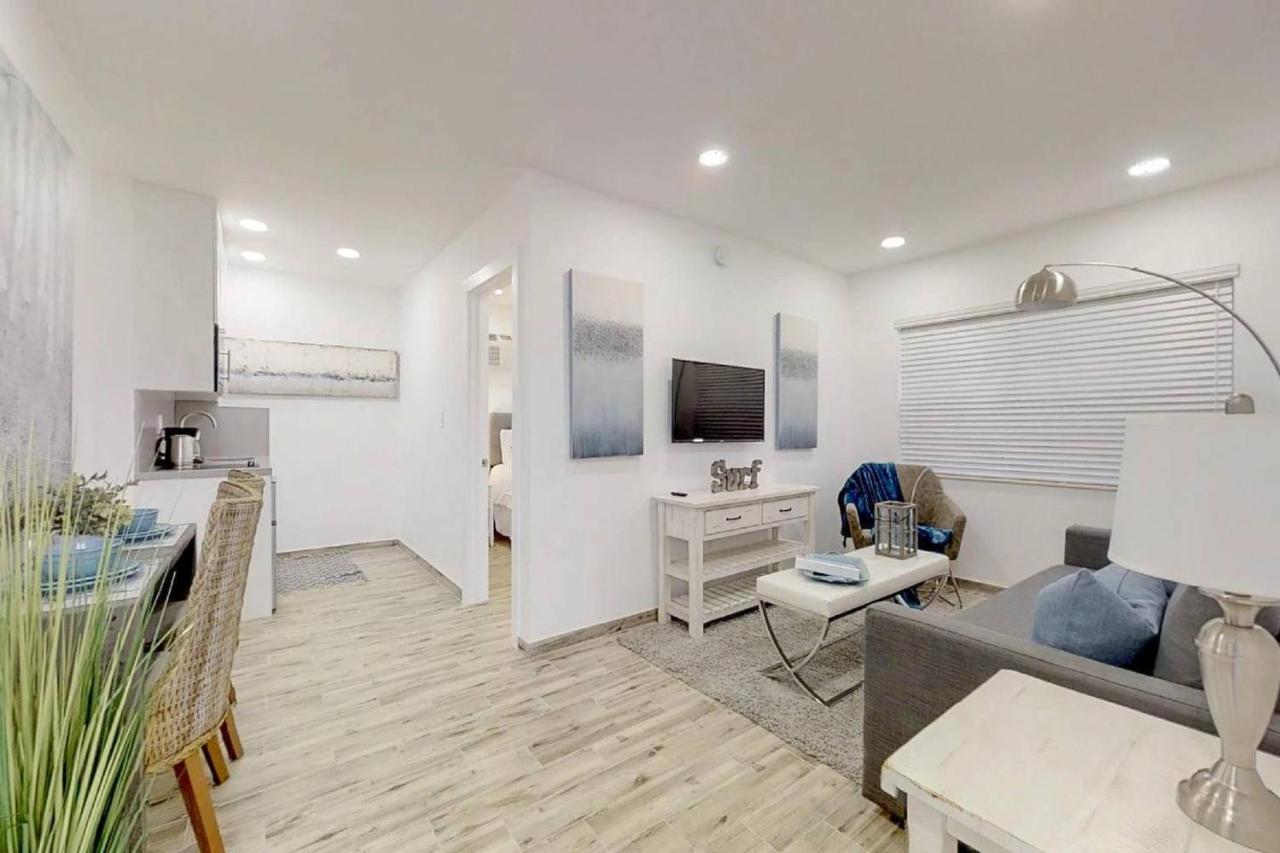 Trendy 1Br W Parking Space & Walk To The Beach #8 Hollywood Bagian luar foto