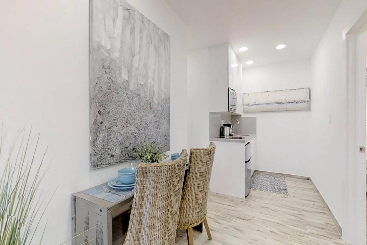 Trendy 1Br W Parking Space & Walk To The Beach #8 Hollywood Bagian luar foto